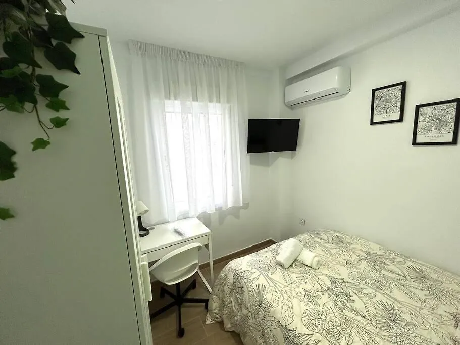 Beautiful & Shiny Apartment Málaga 0*,